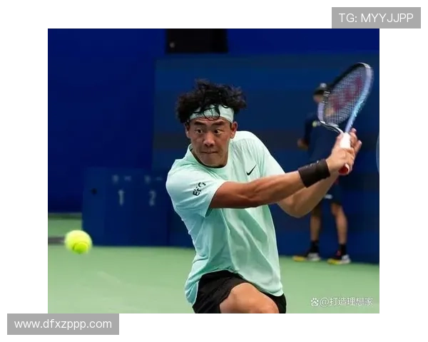 新赛季网坛焦点对决掀起激烈竞争热潮赛事走势明星表现追踪 新赛季网坛焦点对决掀起激烈竞争热潮赛事走势明星表现追踪