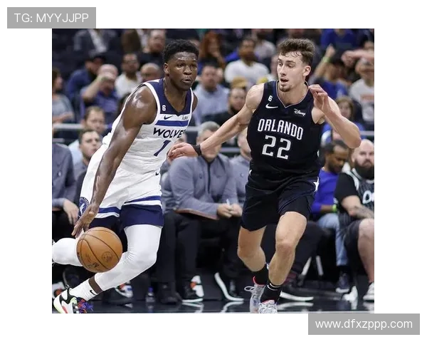 NBA狼队围绕爱德华兹重塑阵容冲击西部强队行列新赛季前景引热